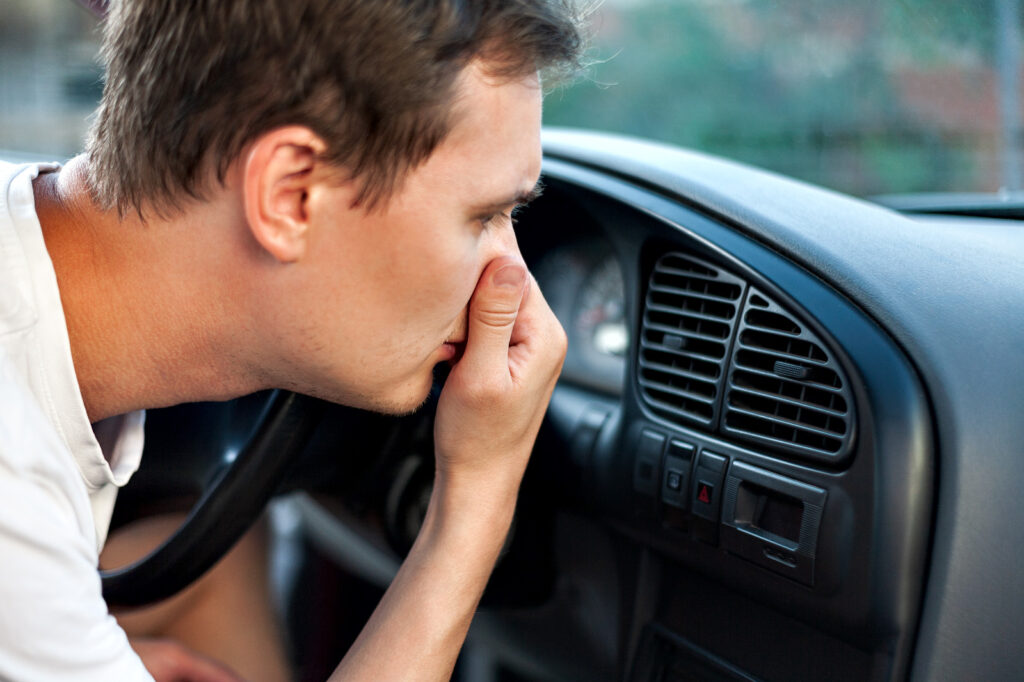 Autoslužby F1 autoservis pneuservis